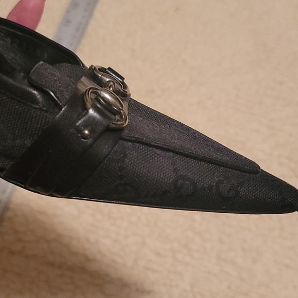 Gucci - Picture 3 of 6